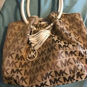 MK purse